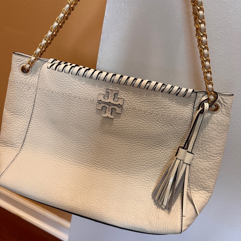 Tory Burch McGraw Whipstitch Chain Shoulder Slouchy Tote in New Ivory